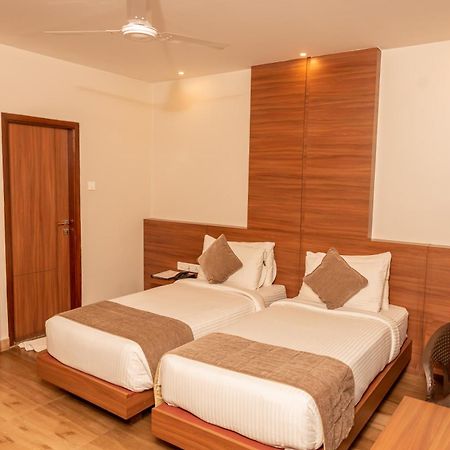 Hotel Tree Fern Dibrugarh Exterior foto