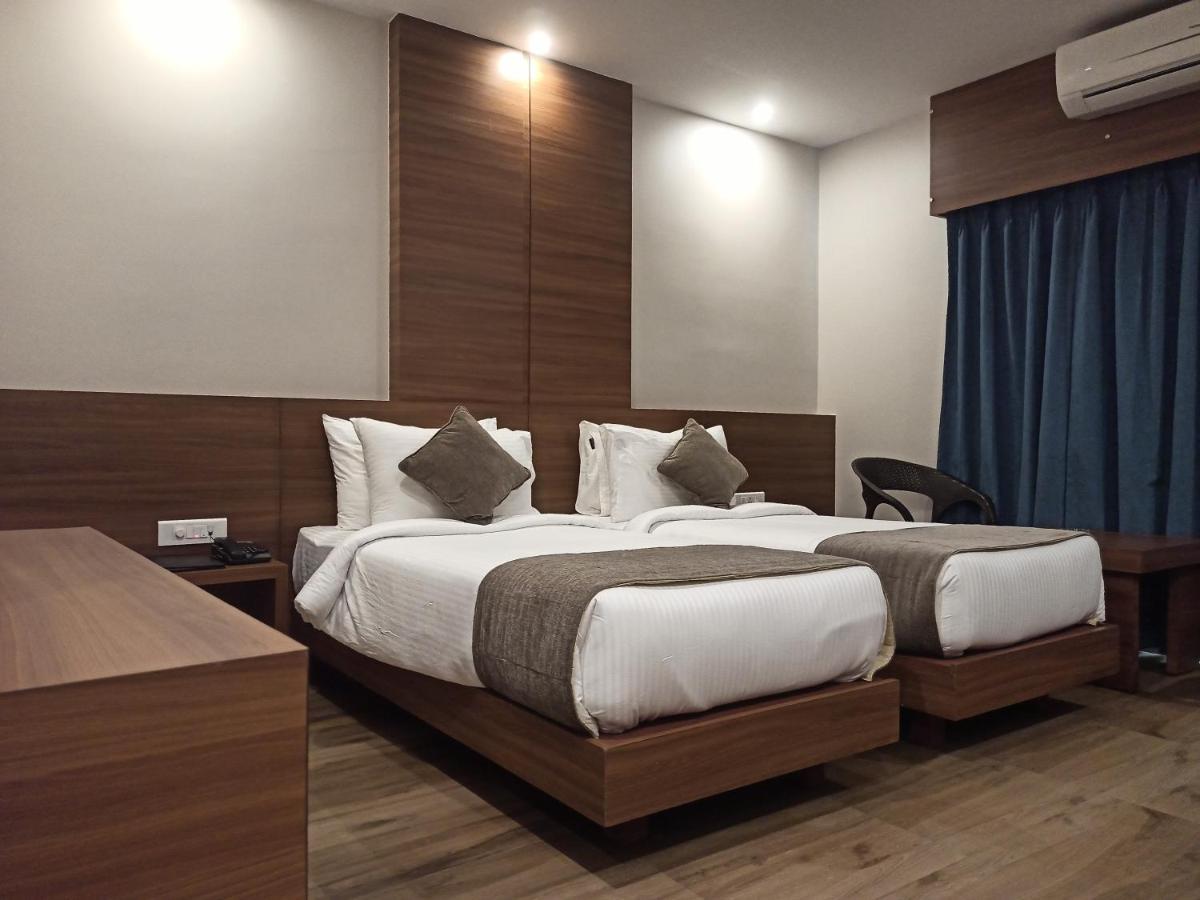 Hotel Tree Fern Dibrugarh Exterior foto