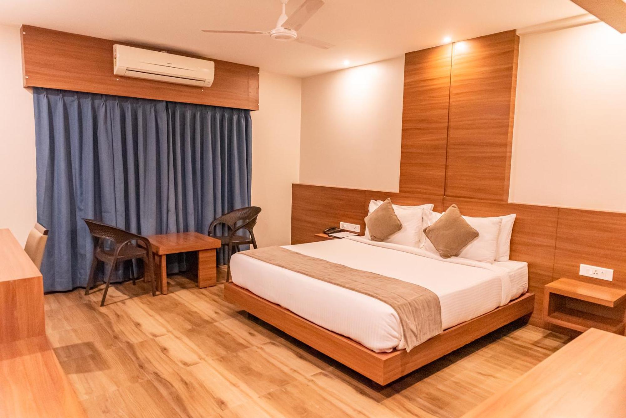 Hotel Tree Fern Dibrugarh Exterior foto